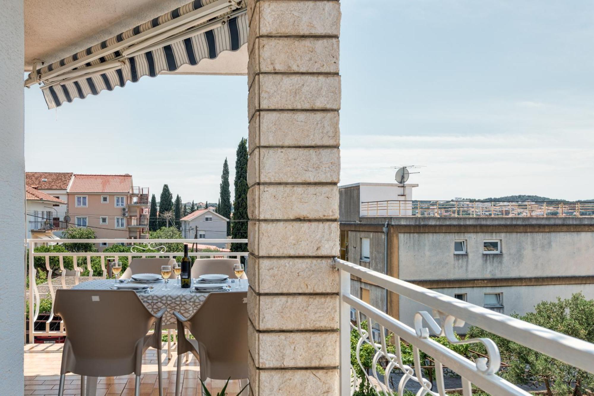 Villa Daniela Trogir Extérieur photo
