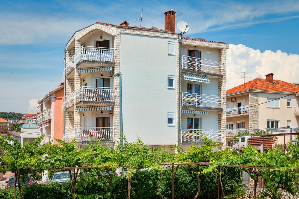 Villa Daniela Trogir Extérieur photo